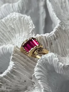 14K YELLOW GOLD RING RUBY SIZE 2.5 - Picture 1 of 15