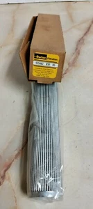 PARKER HYDRAULICS 925602  HYDRAULIC FILTER - NEW OPEN BOX - LOT OF 2 - Picture 1 of 3