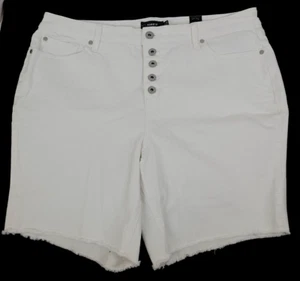 Torrid Womens Hi Bermuda VS White Button Fly Denim Shorts Raw Hem Size 18 NWT - Picture 1 of 13