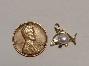 14kt Gold Dolphin Pendant or Charm With Diamond and Pearl SWEET ! - Picture 1 of 3