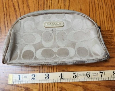 Bolso de cosméticos Coach Signature C 2010 edición limitada B903 Estee Lauder Foto 1 de 4