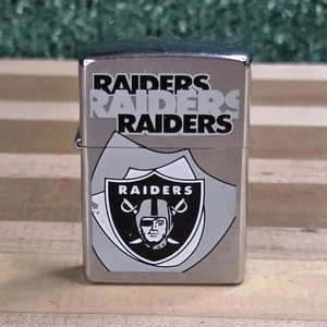 ZIPPO 2002 NFL FOOTBALL RAIDERS BRUSHED CHROME LIGHTER 882S - Picture 1 of 8