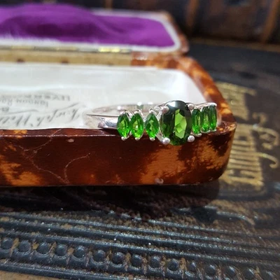 925 Sterling Silver Ring, Natural Green Chrome Diopside Ring, Size U US 10  - Image 1 of 4