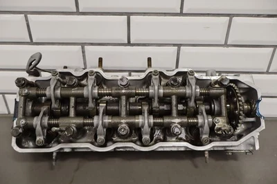 Toyota Celica 1985 2,4 L 22REC culata con árbol de levas y balancines Foto 1 de 4