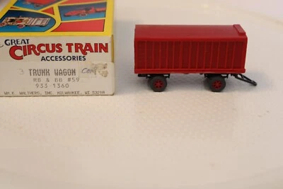HO Scale Walthers, Trunk Wagon for Circus, Built Red, #933-1360 (NO Box) - Image 1 of 3