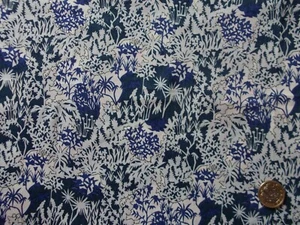 Remnant - PAPER GARDEN - trees - Liberty Tana Lawn cotton approx 49 x 12 cm - Picture 1 of 3