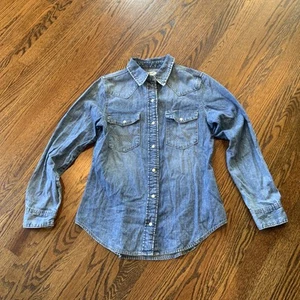 Wrangler Retro Womens Size Small Pearl Snap Denim Western Shirt EUC - Picture 1 of 10