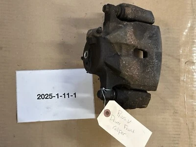 Pinza de freno de disco delantera izquierda Toyota Prius V 2012-2017 OEM con soporte Foto 1 de 4