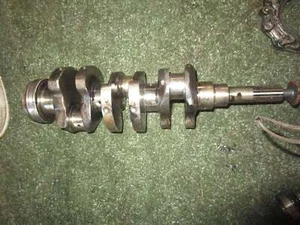 KUBOTA D600 G5200 G5200H Crankshaft crANK - Picture 1 of 3
