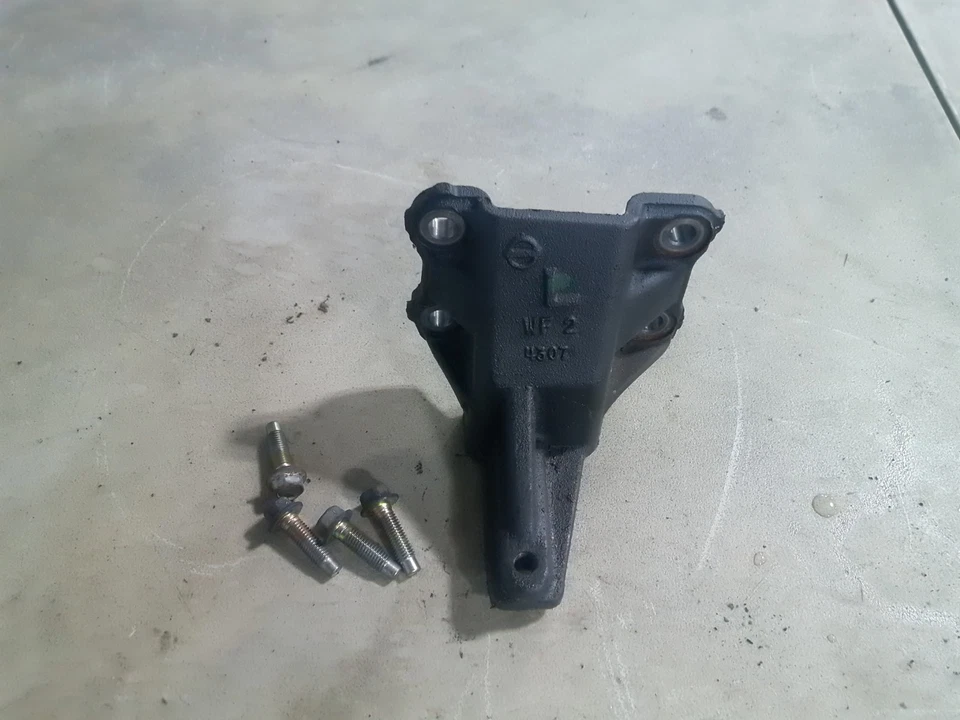 05-12 Nissan Pathfinder Xterra Frontier 4.0L Soporte de montaje del motor conductor izquierdo Foto 1 de 1