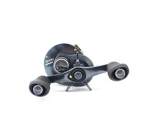 Shimano Reel Baitcast Calcutta Conquest 30HG Shallow Right Hand 2024 (6734) - Picture 1 of 6