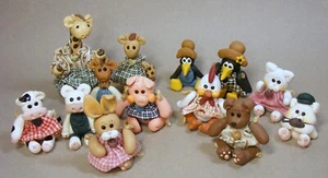 Lote de 13 mini estatuillas de animales Suzi Skoglund - Imagen 1 de 7