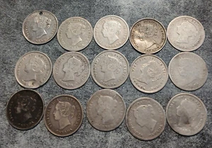 Canada 1872 -1901 Victoria bulk lot of 15 .925 Silver 5 Cent coins - Bild 1 von 4