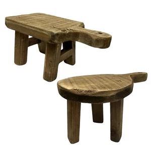 Mini taburete de pedestal de madera con mango (juego de 2) elevador rústico decoración acento - Imagen 1 de 13