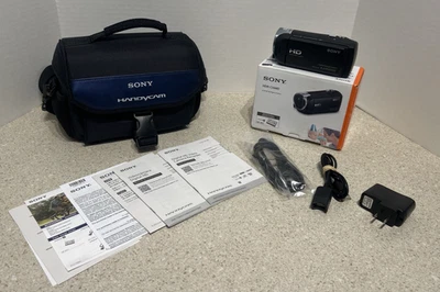 Sony HDR-CX440 Handycam - Black with Travel Bag - Image 1 of 4