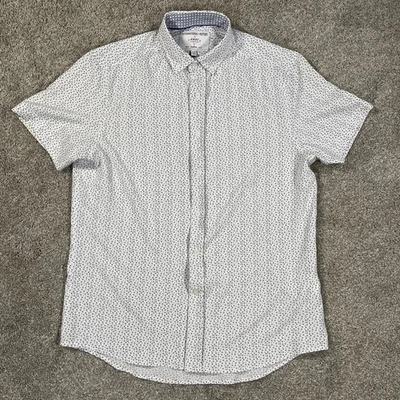 International Report Mens Button Down Shirt Size M Geometric White 4 Way Stretch - Image 1 of 4