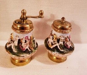 Vintage Italian Capodimonte Porcelain Salt & Pepper Mill Nude Cherubs Angels - Picture 1 of 4
