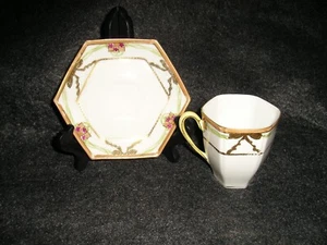 4 VINTAGE 6-SIDED NIPPON TEACUPS & SAUCERS VIOLETS W/ GOLD BOWS HAND PAINTED EXL - Picture 1 of 4