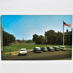 Postal a color de colección de la Universidad de Harvard Cambride MA Yankee - Imagen 1 de 2