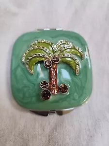 Spring Street Compact And Mirror Green Palm Tree /Crystals NEW - Picture 1 of 3