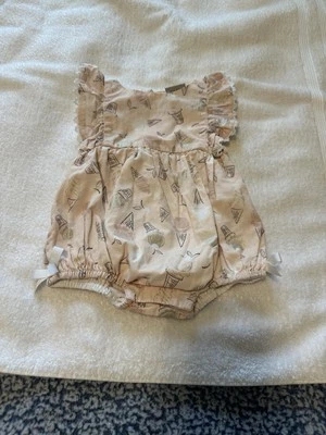 Piper Posie Mameluco Bebé Talla 3 Meses Mangas Volantes Lazos Blancos  Foto 1 de 4