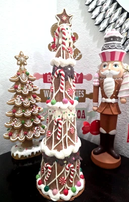 ALTO Navidad Menta Caramelo Pan de Jengibre Árbol Mesa Estatuilla Decoración 17.5" Foto 1 de 4