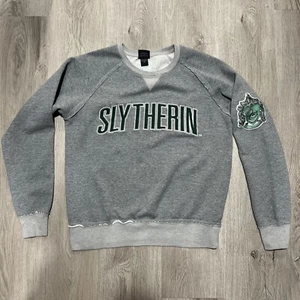The Wizarding World Of Harry Potter Women’s Medium Gray Slytherin Sweatshirt - Picture 1 of 8