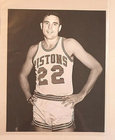 DAVE DEBUSSCHERE - Detroit Pistons Glossy 8x10 Photo NBA Basketball Print Poster Cover