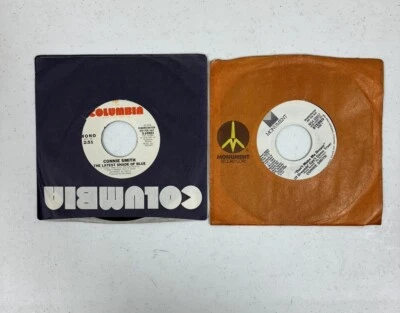 CONNIE SMITH Monument DON'T MAKE ME DREAM / ROUGH AT THE EDGES VG+ - Image 1 of 2