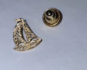 14K   yellow GOLD Tie Tack Lapel Pin Ma, Sail Boat , 1 G - Picture 1 of 1