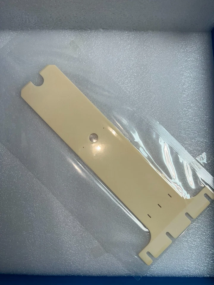 NOVELLUS BROOKS 机器人臂刀片 200 毫米 — 第 1/1 张图片