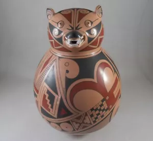 Carlos Villalba Mata Ortiz Pottery Bear Vase Effigy Vessel Polychrome Mexico - Picture 1 of 11