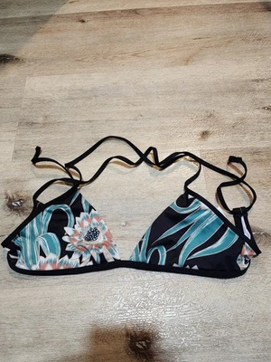 Patagonia Bikini Top Size Small - Image 1 of 3