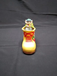 Christmas Musical Boot With Mouse Inside - Picture 1 of 7
