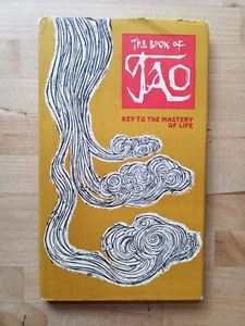 The Book Of Tao - Key To Mastery Of Life (1962, Peter Pauper Press) HC/DJ VTG - Foto 1 di 12