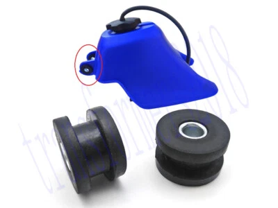 Amortiguador de goma para tanque de combustible Yamaha PW50 PY50 / piezas de goma de montaje para motocicleta 2 un. Foto 1 de 4