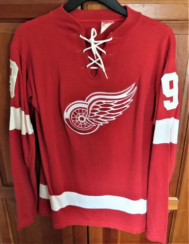 Vintage 1960's Detroit Red Wings # 9  Howe Empire Knit Jersey - Medium Cover