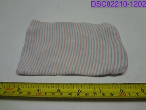 Qty = 25: Newborn Hospital Hats Pink & Blue 6-1/4" x 4" - Picture 1 of 1