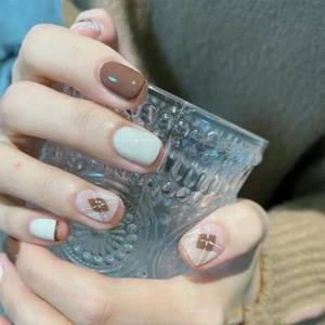Selbstklebende Kunstnägel Kit Press On Nails fertig zum Aufkleben Maniküre 24 st - Bild 1 von 5