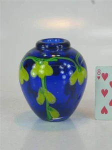 Art studio Glass Vase, Blue Glass with Yellow Wisteria Vines 5" - Picture 1 of 11
