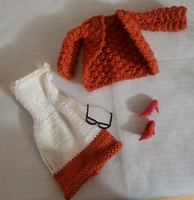 Винтажный Барби 1960-х ручной вязки платье и куртка костюм б/у в отличном состоянии  - Изображение 1 из 4