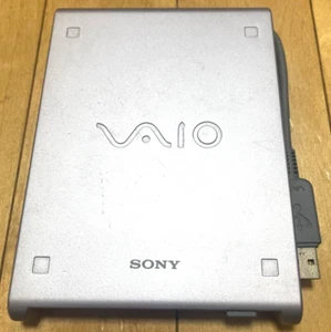 Sony VAIO USB Floppy Disk Drive PCGA-UFD5 Not tested Sold as-is from Japan - Afbeelding 1 van 6