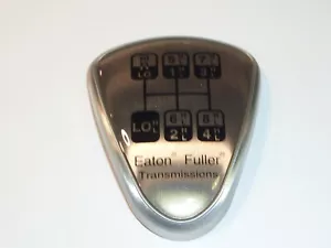OEM EATON Fuller 18 speed transmission shift knob medallion Pattern 5586114 - Foto 1 di 1