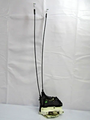 Actuador de bloqueo de pestillo de puerta de pasajero trasero derecho Mitsubishi Outlander 2007-2013 OEM Foto 1 de 4