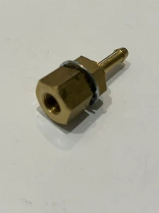 ME Loco to Tender / Trolley Water Bulkhead Connection 1/8 BSP x 6mm Tube. - Picture 1 of 3