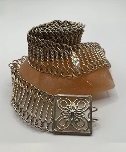 VINTAGE METAL BELT ARTISAN HANDCRAFTED ARTIST SIGNED 42” ADJUSTABLE - Picture 1 of 5