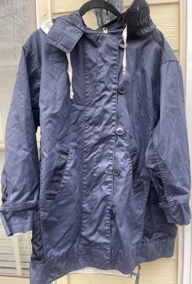 Abrigo de lluvia J Crew azul marino con capucha cola de pez chaqueta de gran tamaño para mujer talla M Foto 1 de 3