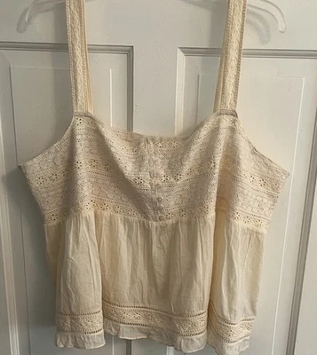 Top de encaje crema XXL American Eagle Outfitters Foto 1 de 4