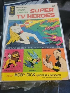 SUPER TV HEROES 3 2.0 GOLD KEY COVER DETACHED LOWER STAPLE CENTERFOLD MISSING DG - Picture 1 of 9