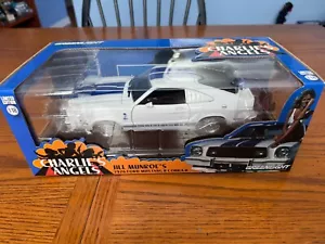 GREENLIGHT Charlie's Angels Jill Munroe's 1976 Ford Mustang II Cobra II 1/18 - Picture 1 of 7
